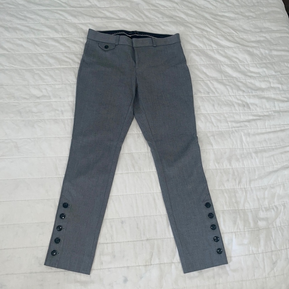 Banana republic dress crop pants (ankle length). Size 2. Gray.